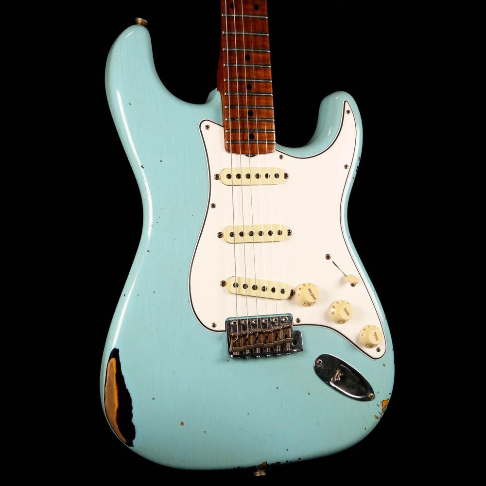 Fender Custom Shop Limited Roasted Tomatillo Stratocaster 2019 Daphne Blue — 7