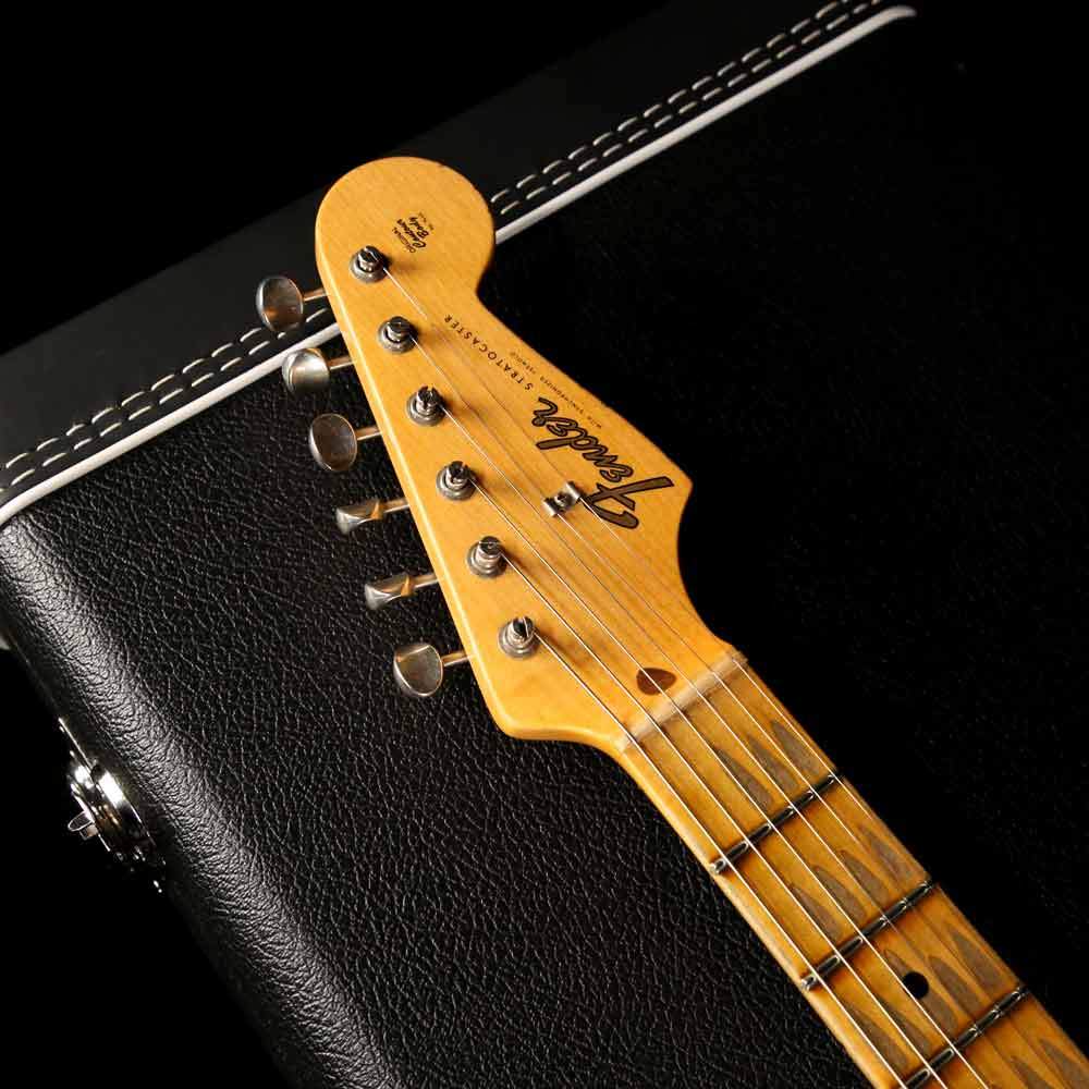 Fender Custom Shop 2019 Postmodern Stratocaster Relic Wide Fade 2-Color Sunburst — 4
