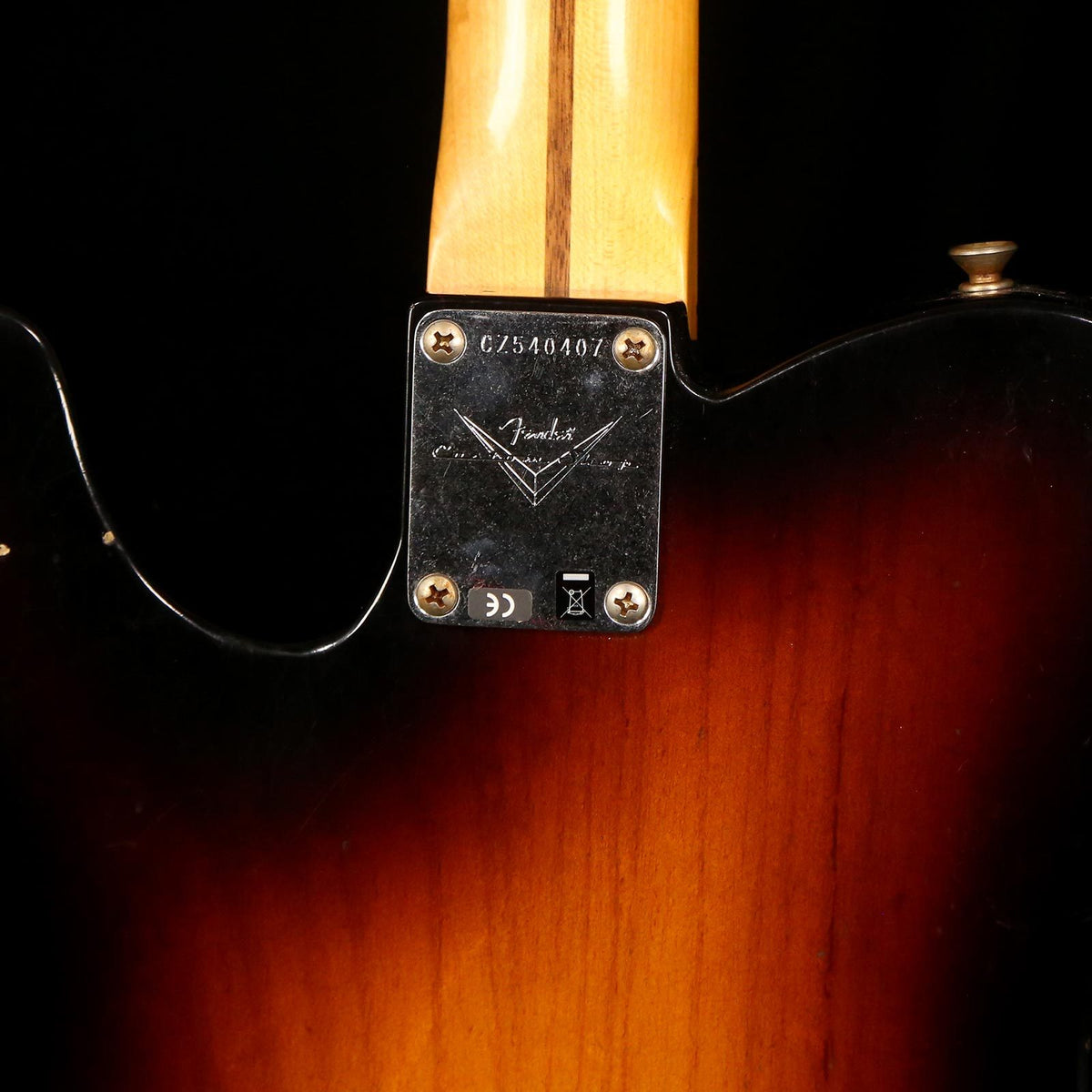 Fender Custom Shop '56 Telecaster Journeyman Relic Wide Fade 2-Color Sunburst — 8