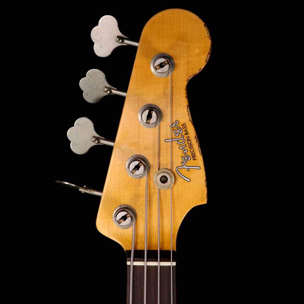 Fender Custom Shop 2019 ’60 Precision Bass Heavy Relic Aged Vintage White — 4