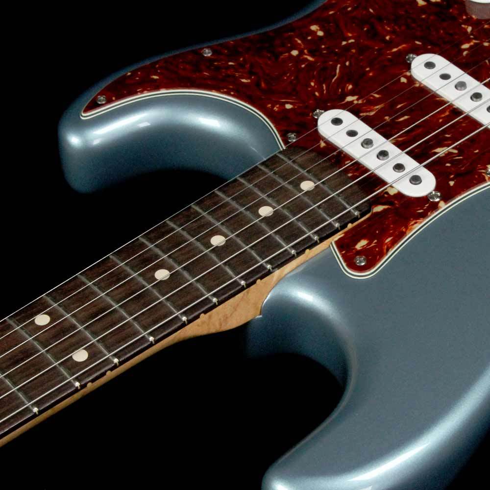 Fender Custom Shop Stratocaster Masterbuilt Greg Fessler Ice Blue Metallic with Transparent Racing Stripe — 8