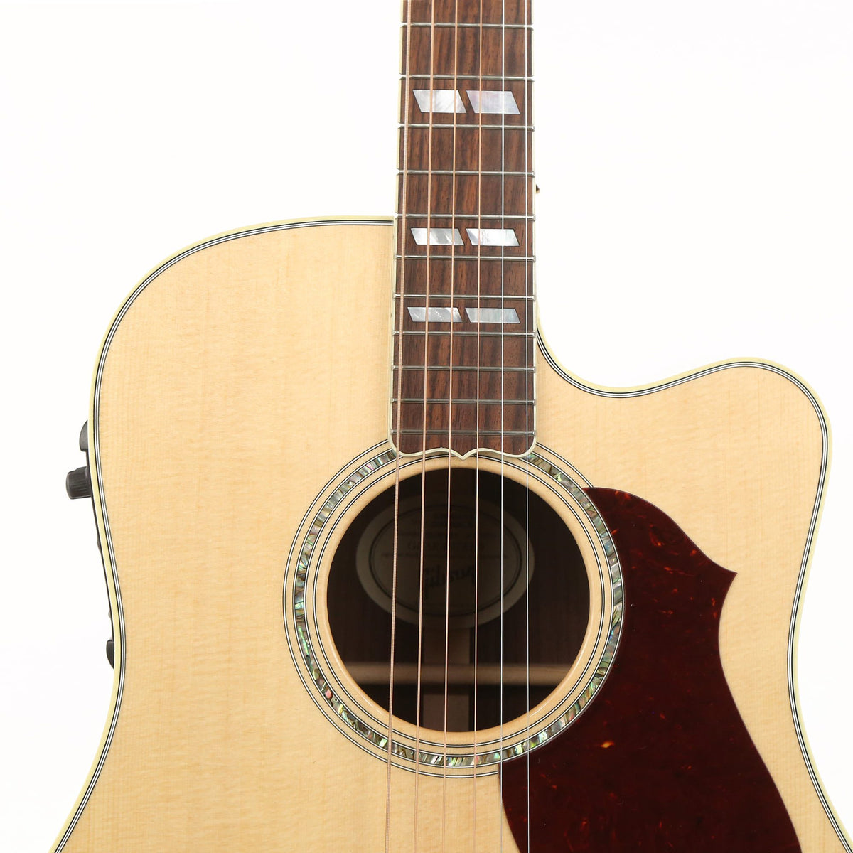 Gibson Songwriter Cutaway Acoustic-Electric Antique Natural — 6