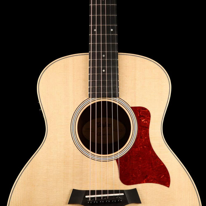 Taylor GS Mini-e Walnut Acoustic-Electric Natural