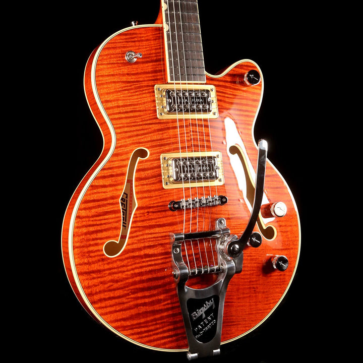 Gretsch G6659TFM Players Edition Broadkaster Jr. Center Block Single-Cut with String-Thru Bigsby Bourbon Stain