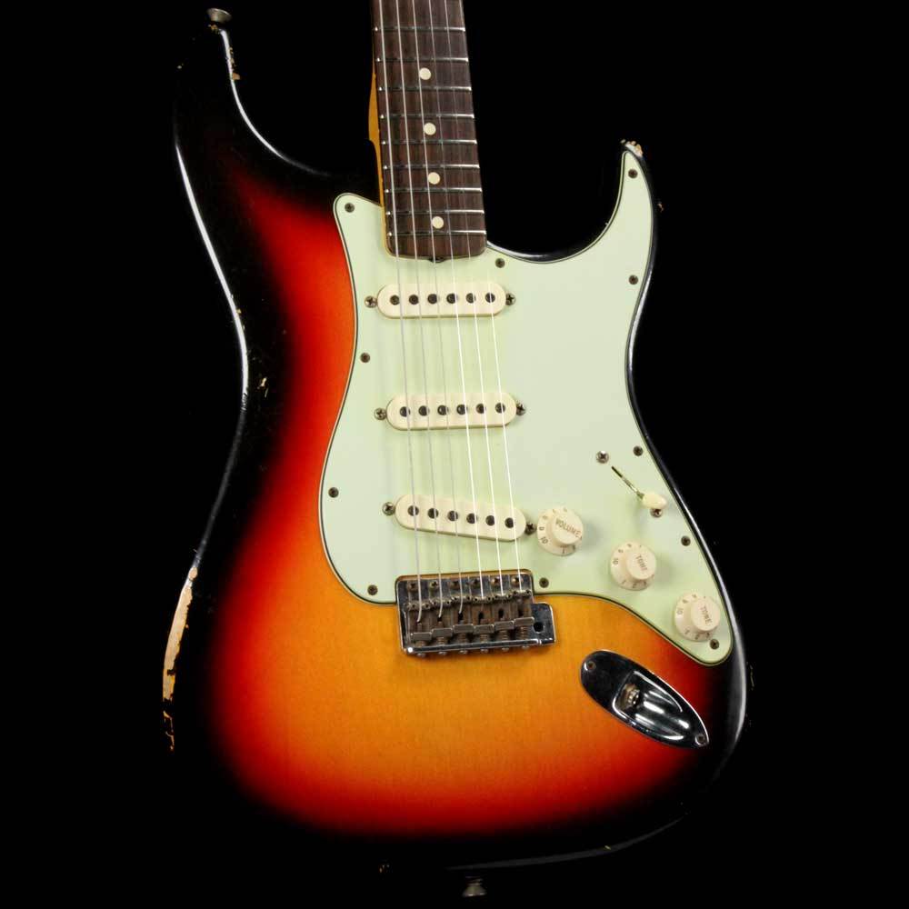 Fender Custom Shop '60 Stratocaster Relic 3-Tone Sunburst 2012 — 1
