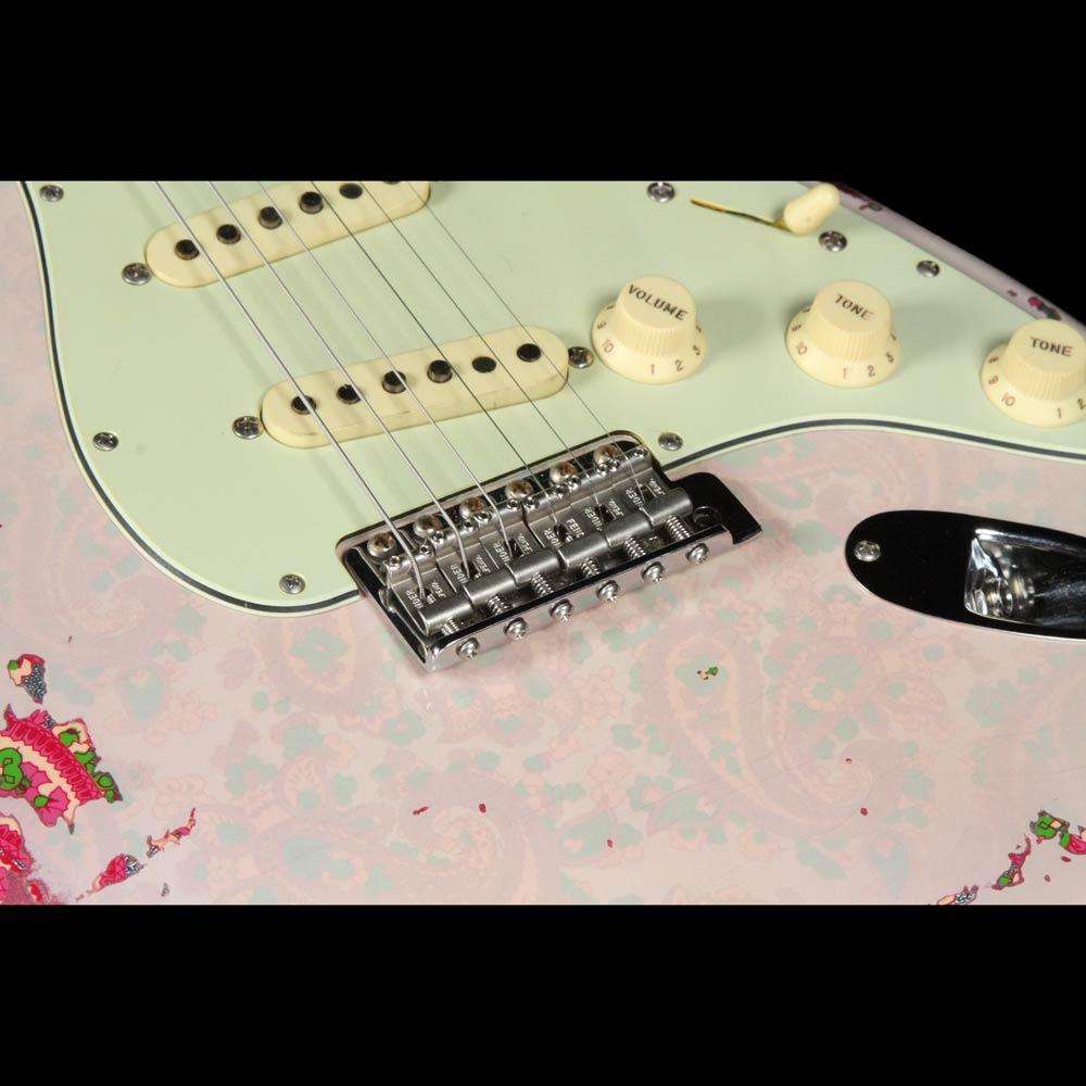 Fender Custom Wildwood 10 '61 Stratocaster Aged White Blonde over Pink Paisley 2016 — 6