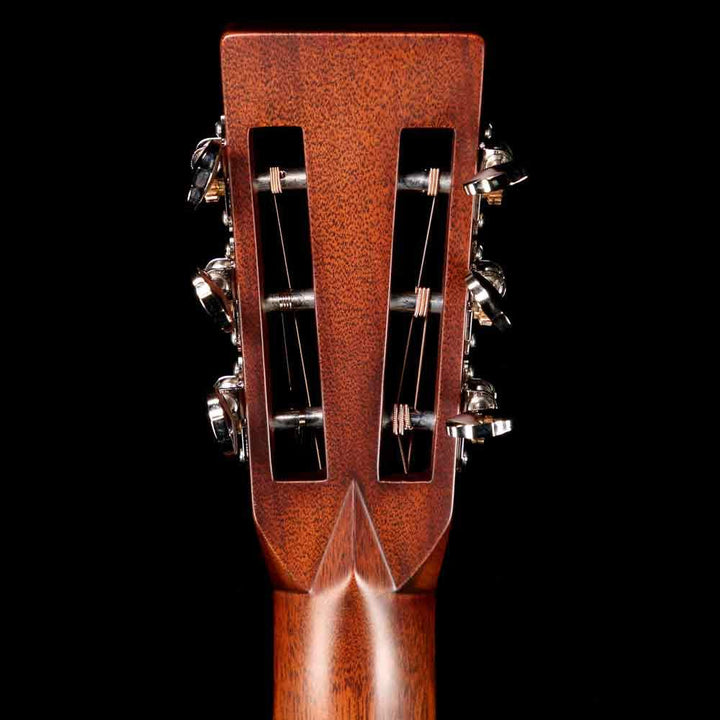 Martin 00-28VS Acoustic Guitar 2017