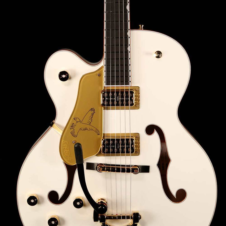 Gretsch G6136T Players Edition White Falcon Left-Handed White