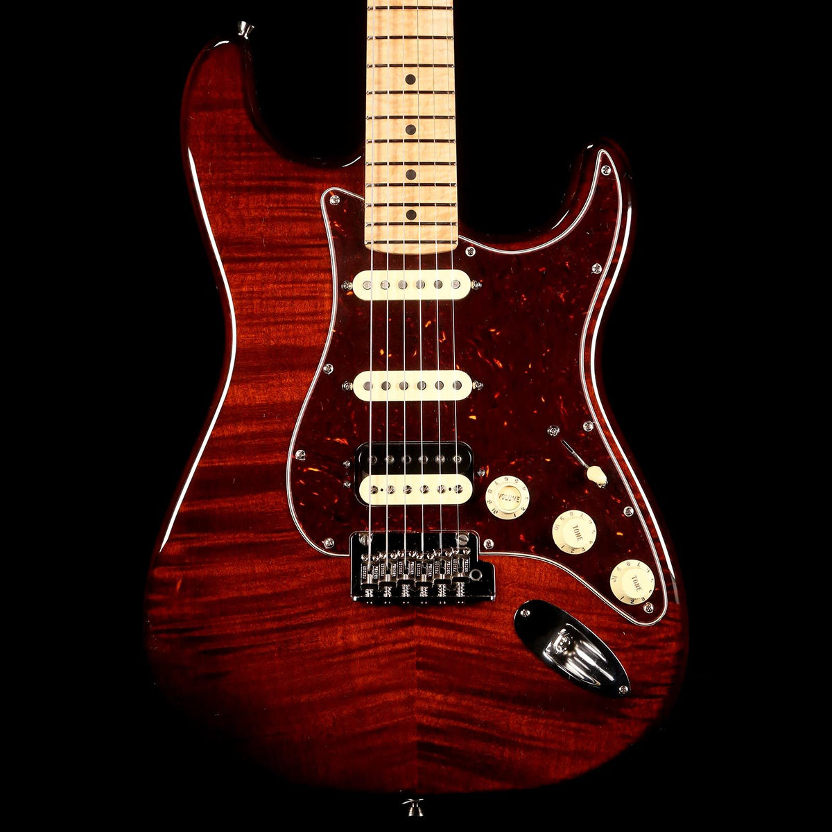 Fender Rarities Flame Top Stratocaster Golden Brown — 1