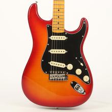 Fender Rarities Flame Ash Top Stratocaster Plasma Red Burst