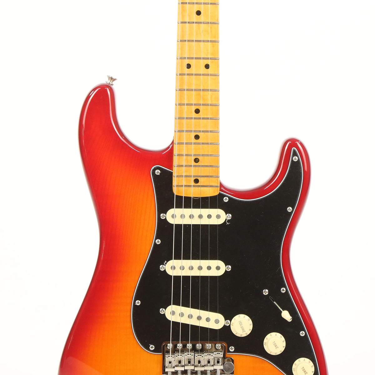 Fender Rarities Flame Ash Top Stratocaster Plasma Red Burst — 7