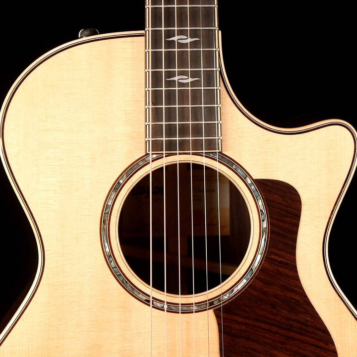 Taylor 812ce V-Class Grand Concert Acoustic-Electric Natural