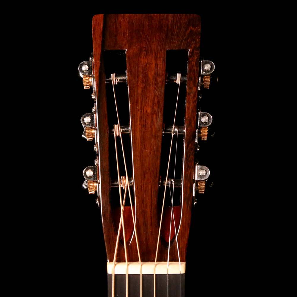 Martin D-28 Authentic 1931 Dreadnought Natural 2014 — 4