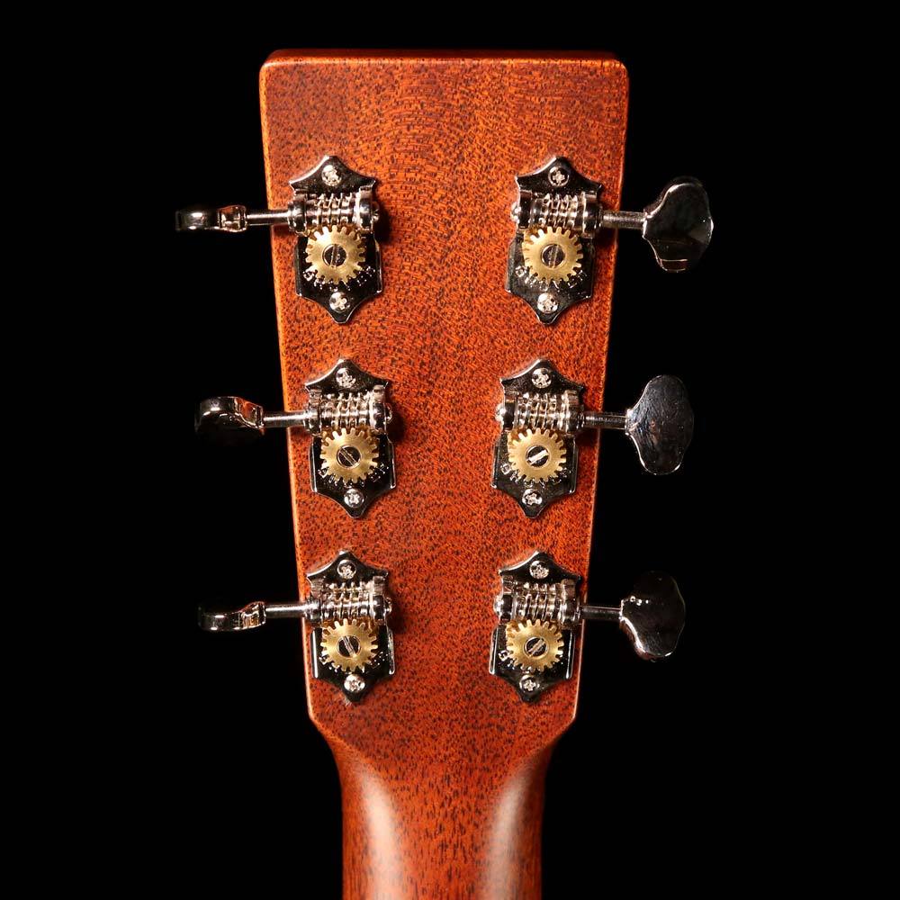 Martin Custom Shop Style 18 Slope Shoulder Dreadnought Wild Grain East Indian Rosewood 2019 NAMM Display — 5