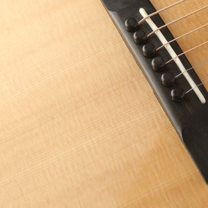 Martin Custom Shop 00-14 Subway Token Acoustic 2019 NAMM Display