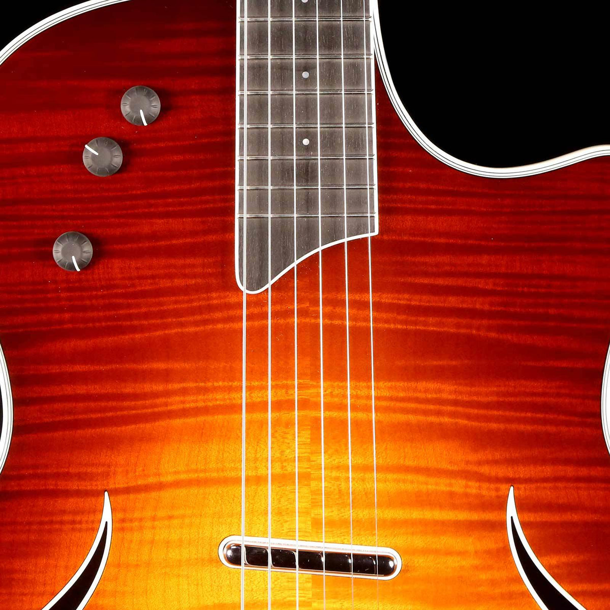 Taylor T5-S1 Acoustic Hybrid Sunburst — 6