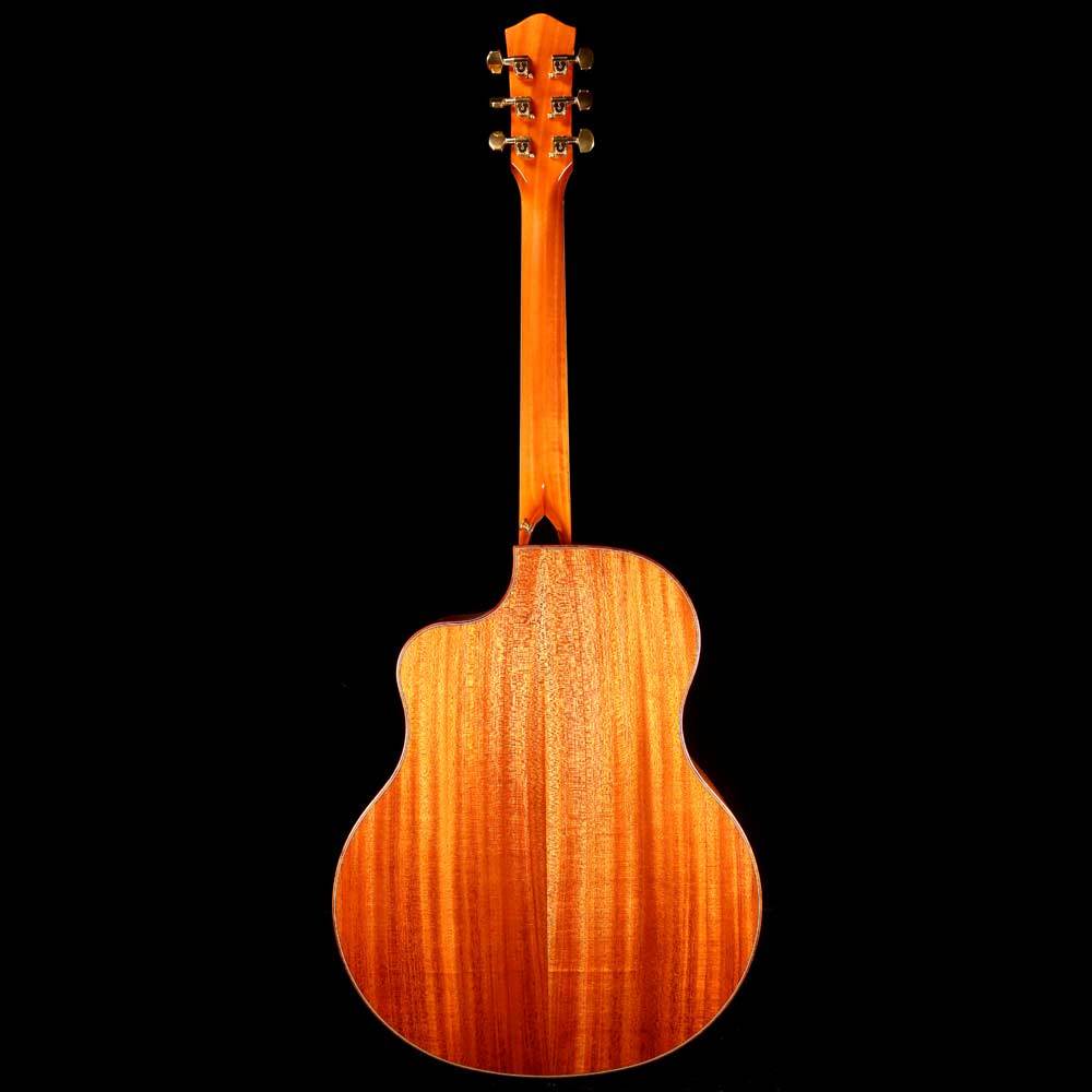 McPherson 4.0 XP Bear Claw Sitka Spruce and African Mahogany Acoustic-Electric 2005 — 3