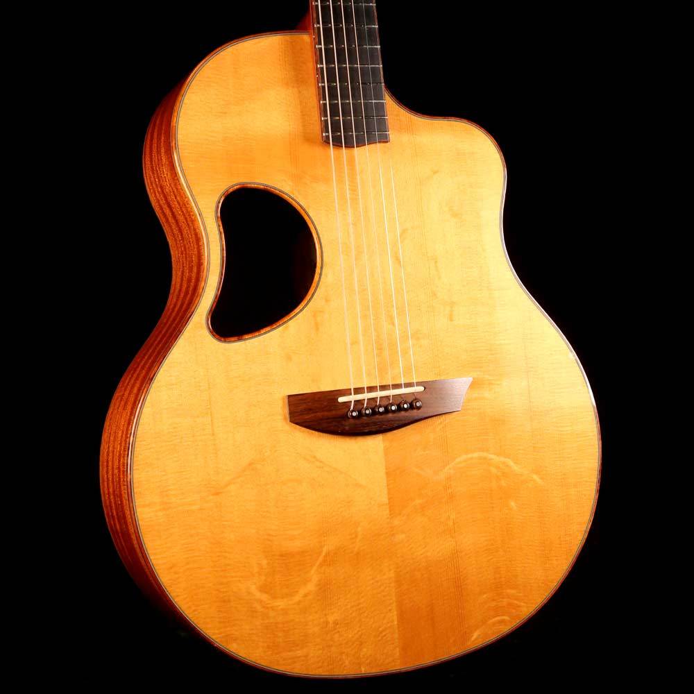 McPherson 4.0 XP Bear Claw Sitka Spruce and African Mahogany Acoustic-Electric 2005 — 6
