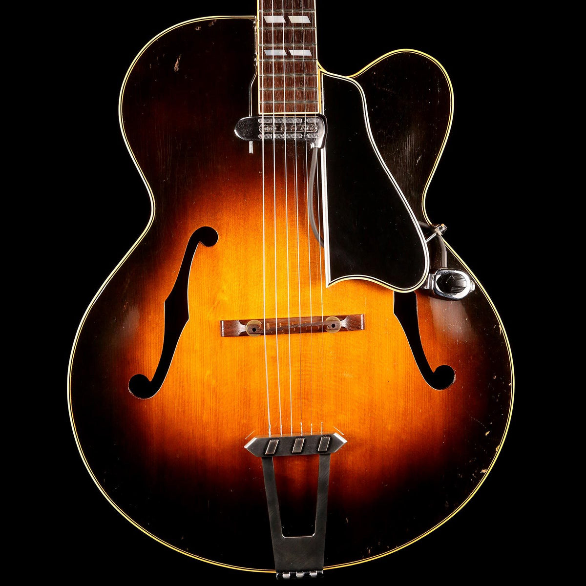 Gibson L7-C Sunburst 1952 — 1