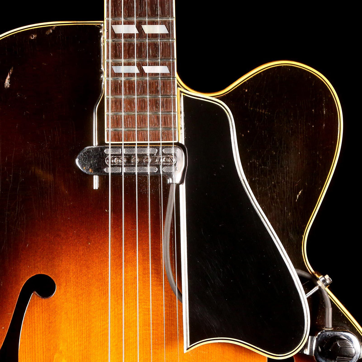 Gibson L7-C Sunburst 1952 — 6