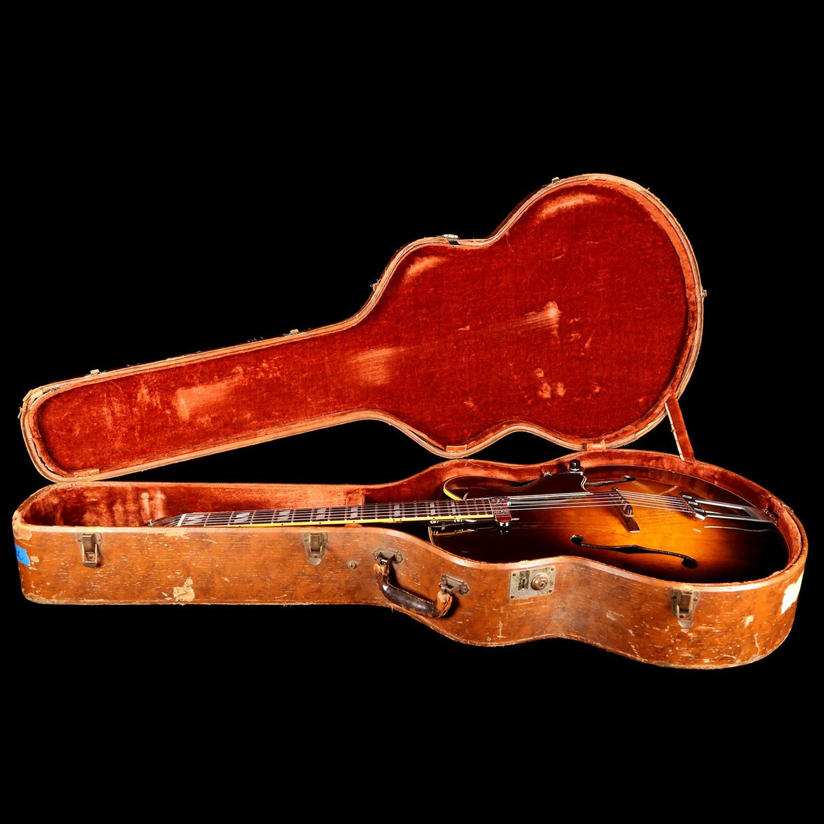 Gibson L7-C Sunburst 1952 — 7
