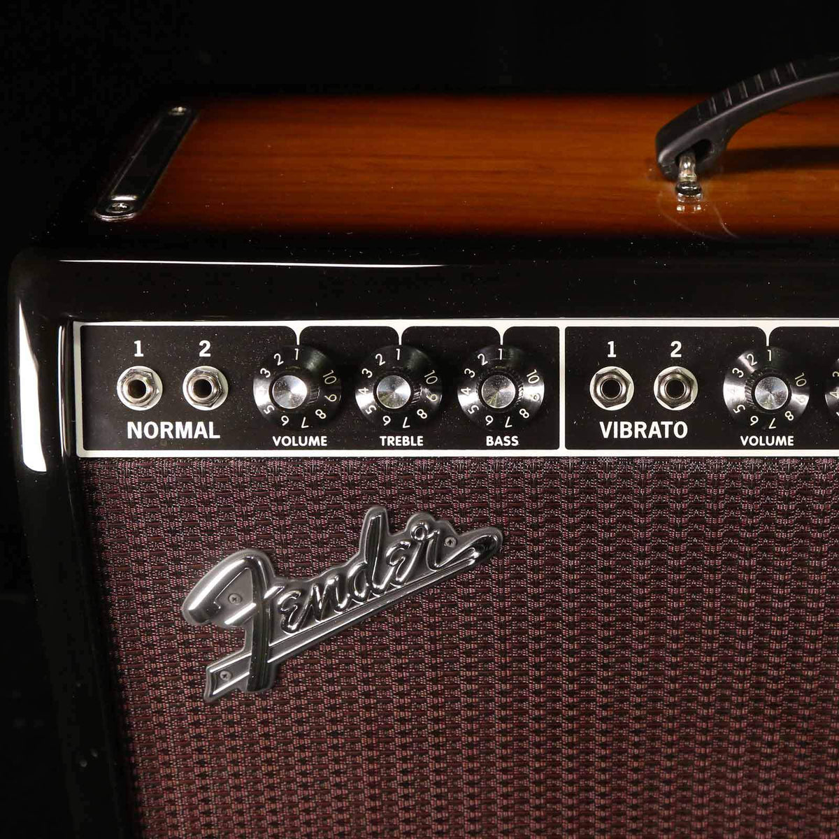 Fender '65 Deluxe Reverb Limited Edition 3-Tone Sunburst Ash Cabinet 2016 — 3