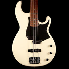 Yamaha BB234 Bass Vintage White
