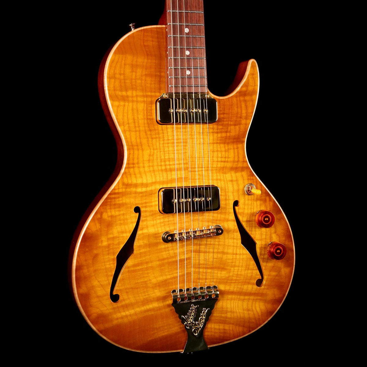 B&G Guitars Little Sister Crossroads Cutaway P-90 Honey Burst — 5