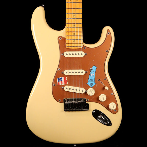 Fender American Deluxe V-Neck Stratocaster Honey Blonde 2005
