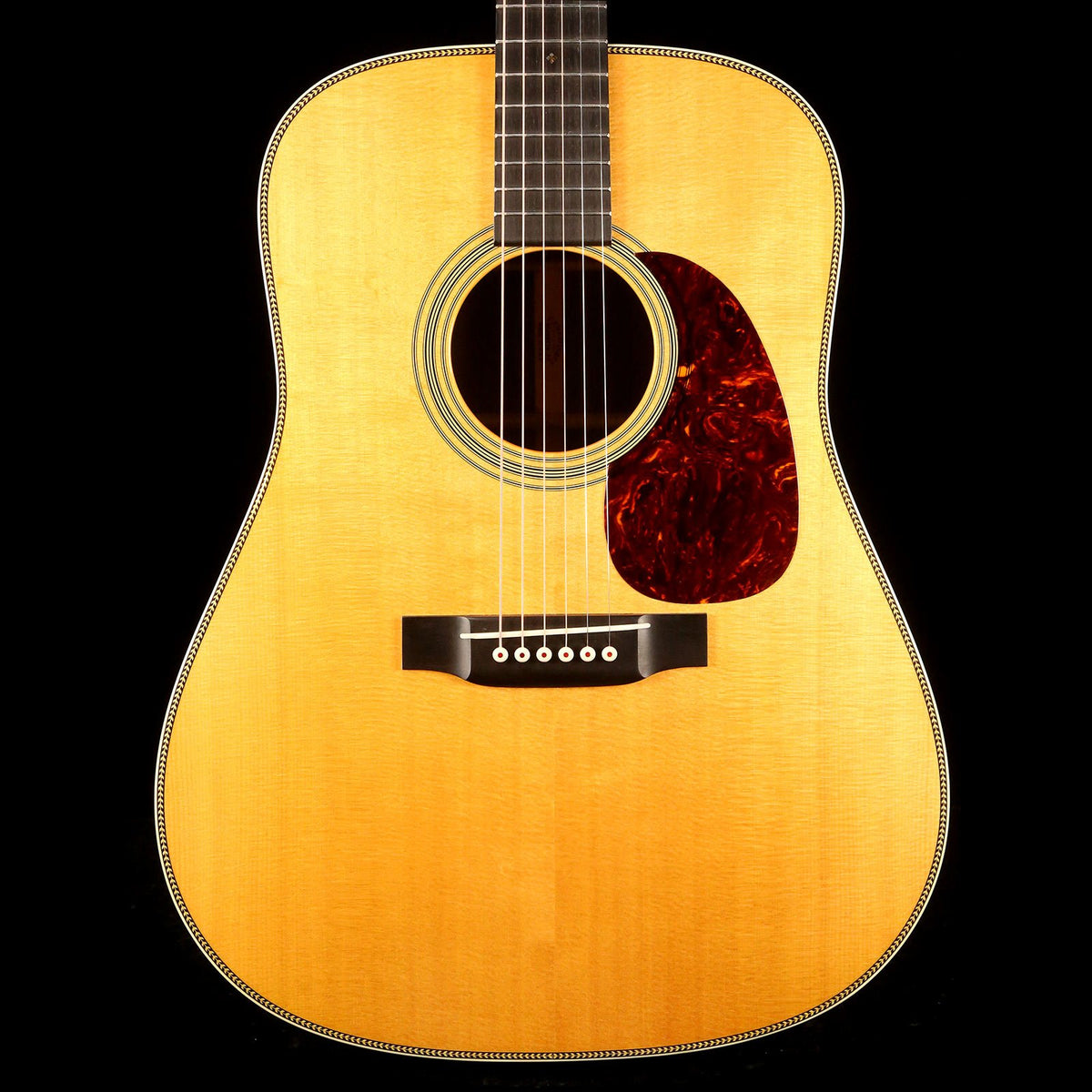 Martin HD-28V Dreadnought Acoustic Natural 2015 — 1