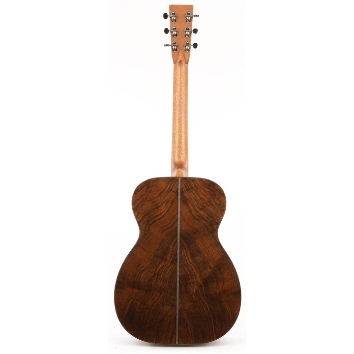 Martin Custom Shop Style 28 00 Acoustic Bearclaw Engelmann Spruce and Figured Claro Walnut