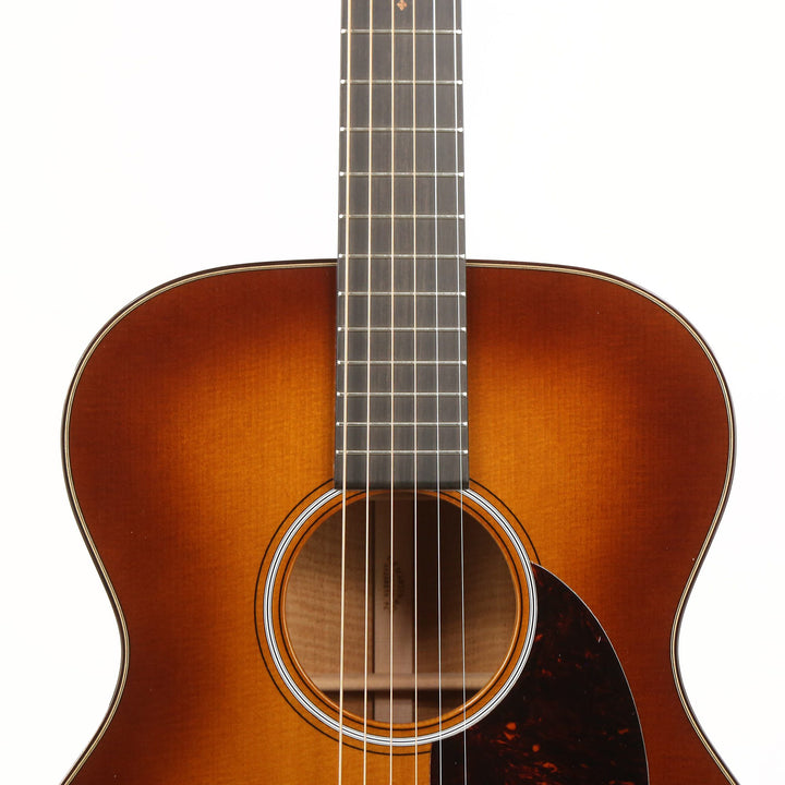 Martin Custom Shop Style 18 OM Acoustic Sitka Spruce and Flamed Mahogany Ambertone