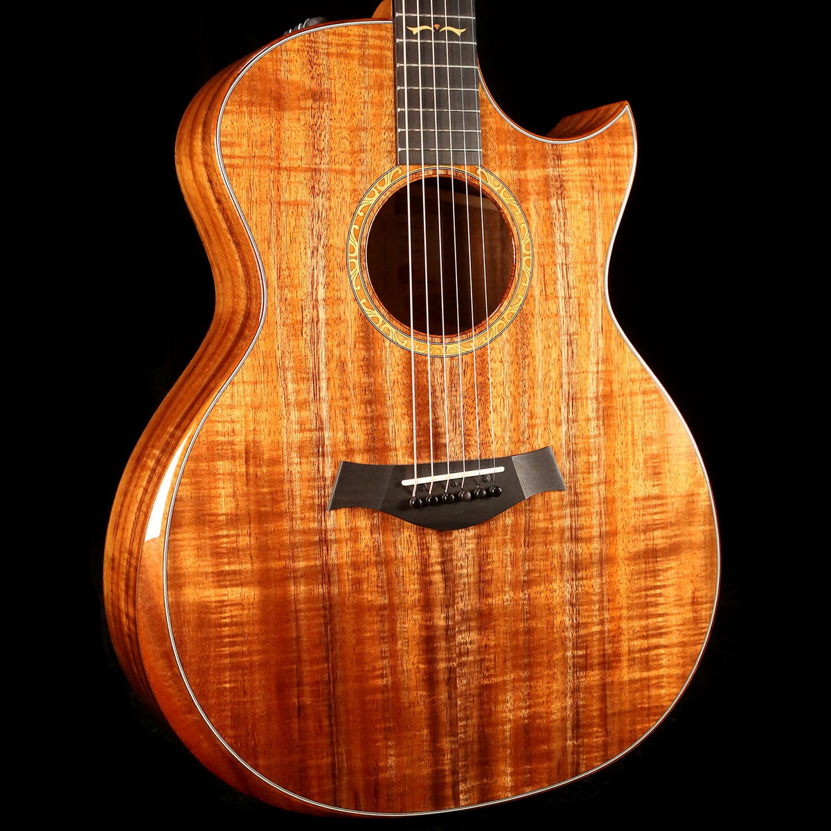 Taylor Custom Shop Grand Auditorium Florentine Cutaway Hawaiian Koa Natural — 6