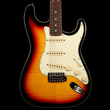 Fender Limited Edition Aerodyne Classic Stratocaster Flame Maple Top 3-Tone Sunburst