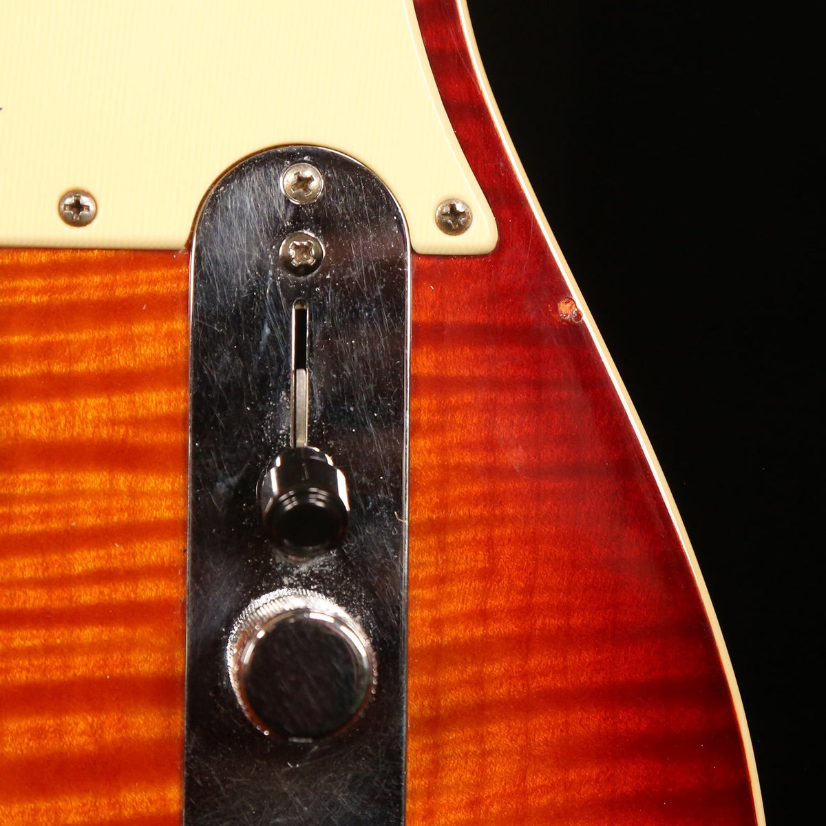 Fender Custom Shop John English Telecaster Thinline Flame Top Cherry Sunburst 1994 — 10