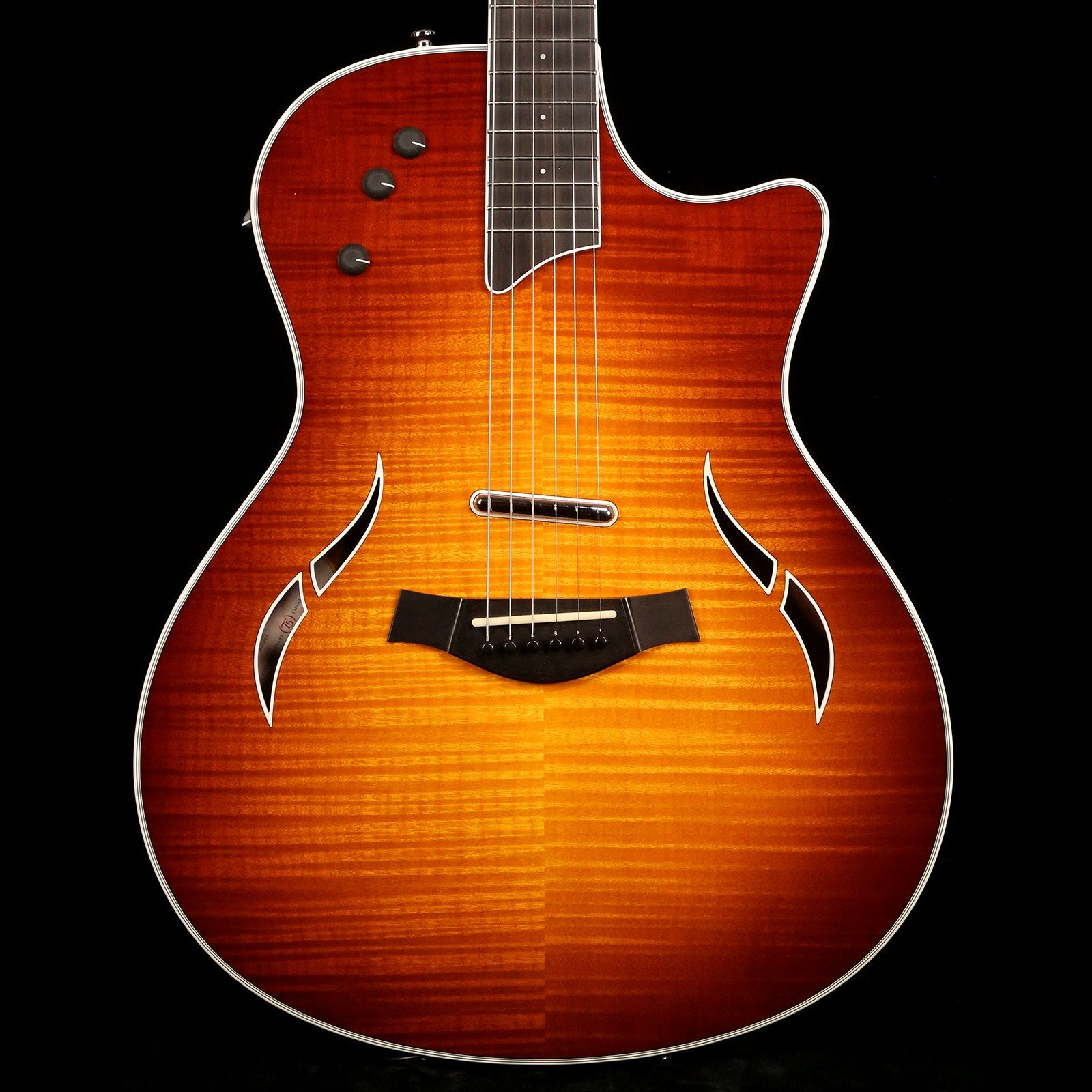 Taylor T5-S1 Acoustic Hybrid Sunburst 2006 | The Music Zoo