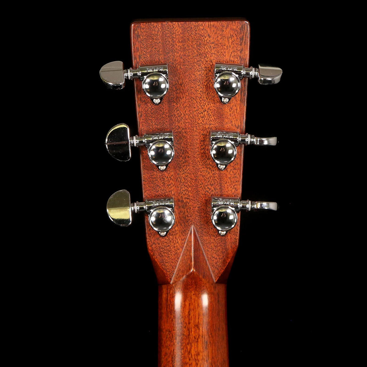 Martin HD-28 Dreadnought Acoustic Guitar Natural — 5