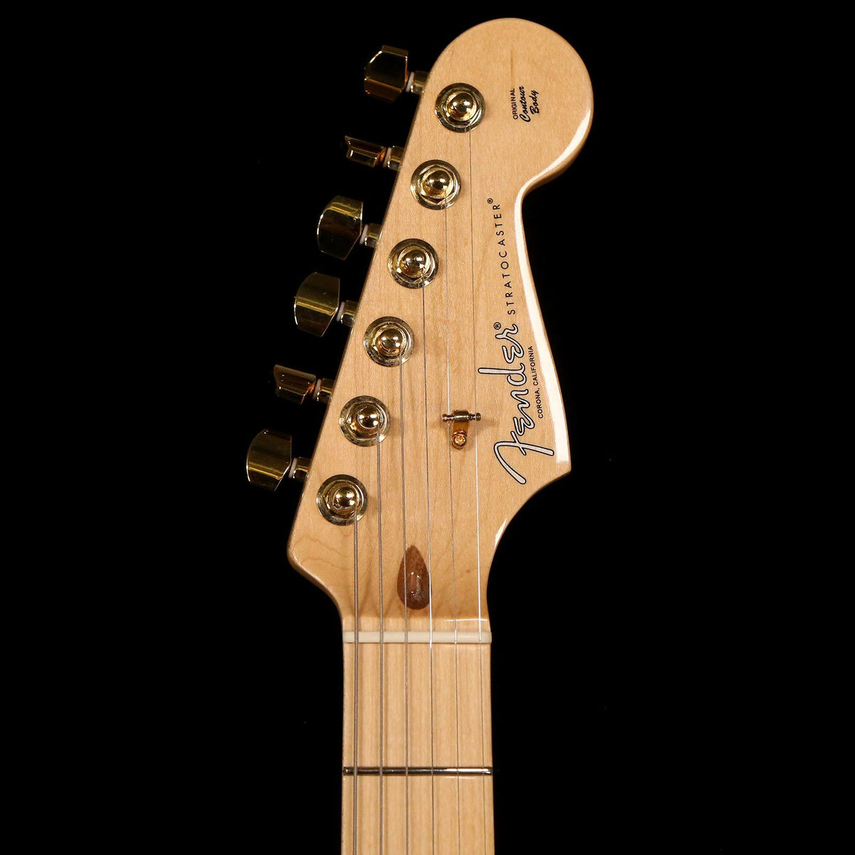 Fender American Pro Stratocaster Limited Edition Vintage White Gold Hardware 2018 — 4