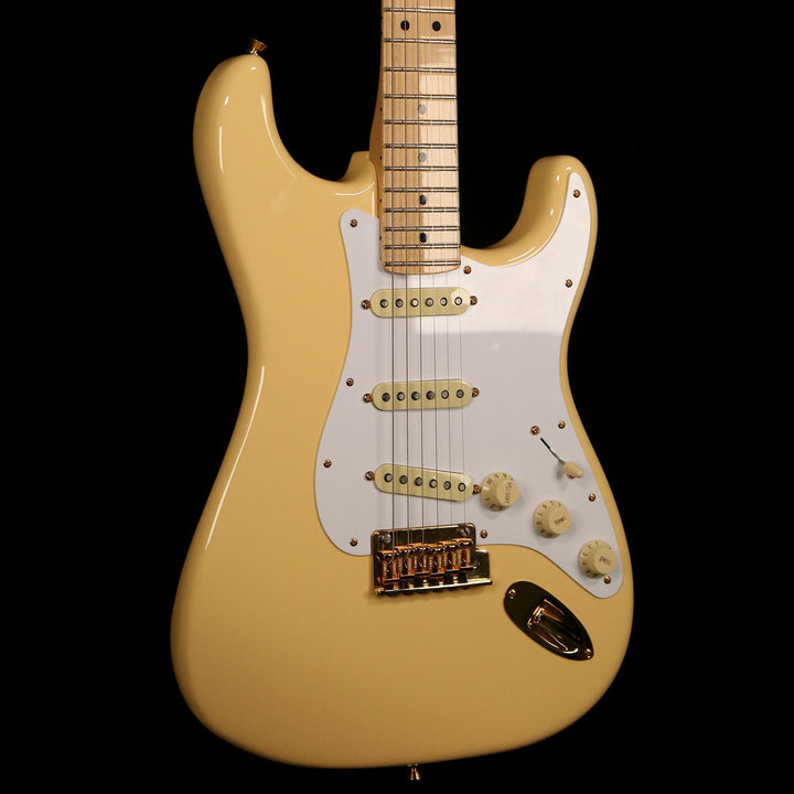 Fender American Pro Stratocaster Limited Edition Vintage White Gold Hardware 2018