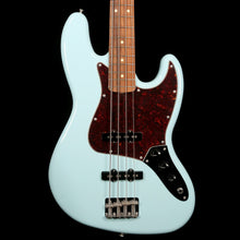 Fender Vintera '60s Jazz Bass Daphne Blue