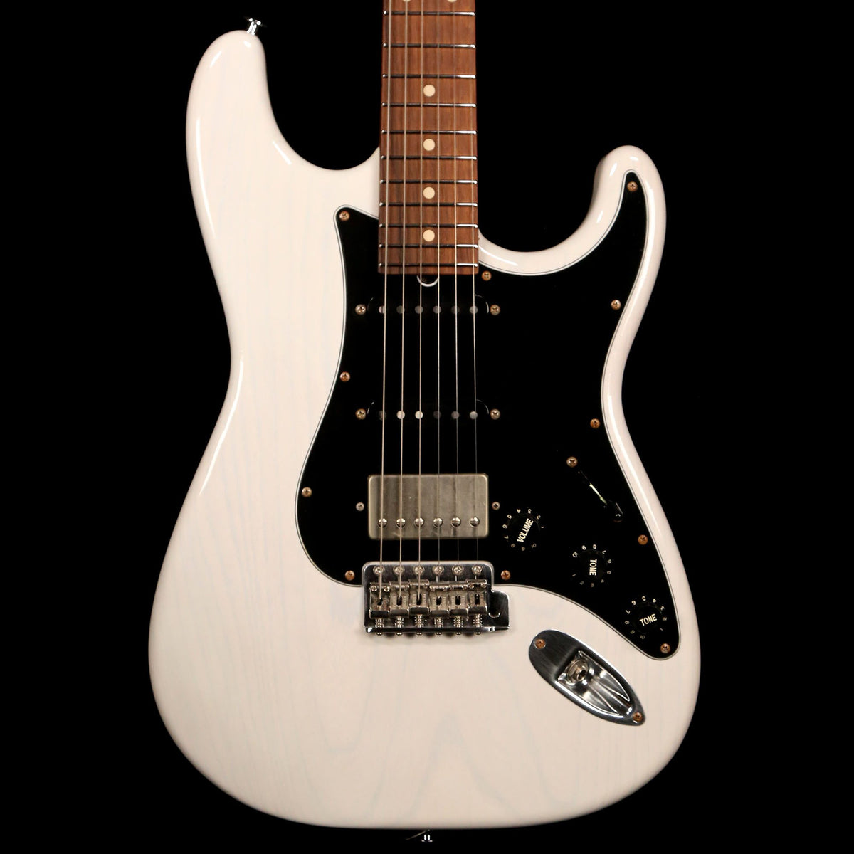Suhr Classic Antique Trans White 2017 — 1