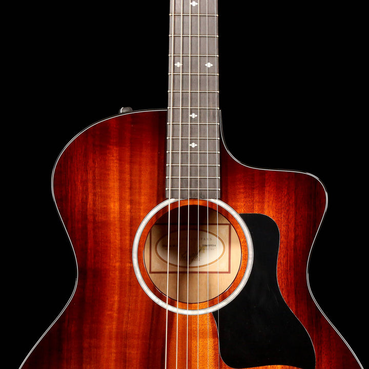 Taylor 224ce-K DLX Acoustic Shaded Edgeburst