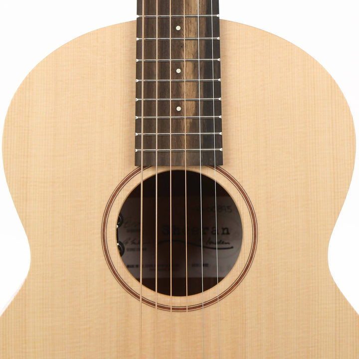 Sheeran by Lowden W02 Cedar and Walnut Acoustic-Electric Natural