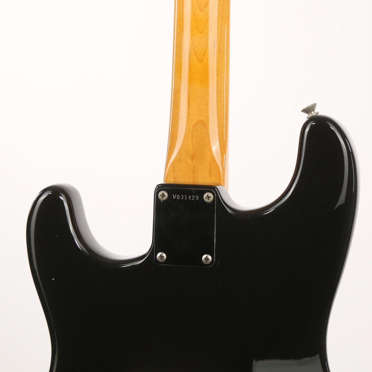 Fender American Vintage '62 Stratocaster Black — 8