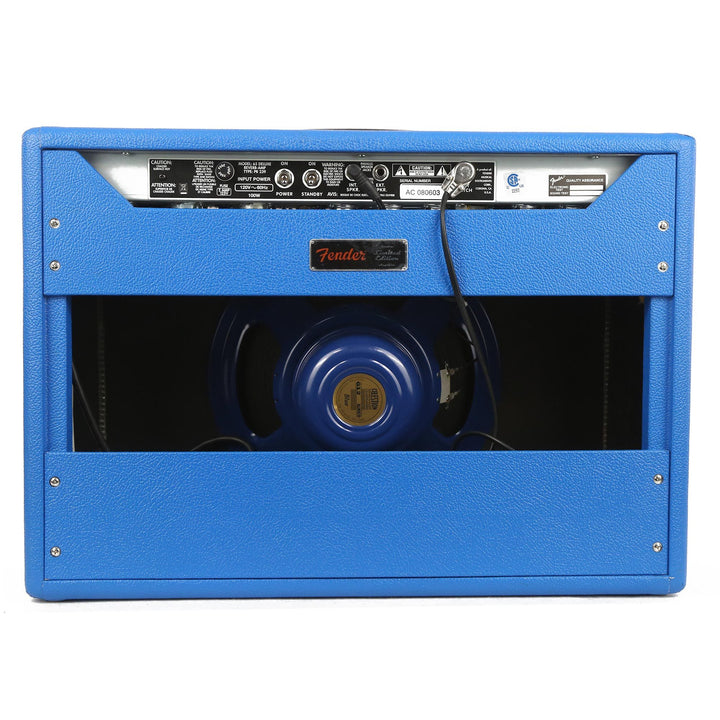 Fender Limited Edition '65 Deluxe Reverb Guitar Amplifier Electric Blue