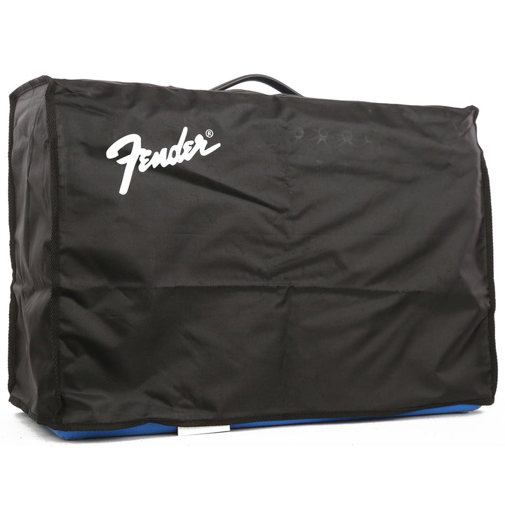 Fender Limited Edition '65 Deluxe Reverb Guitar Amplifier Electric Blue