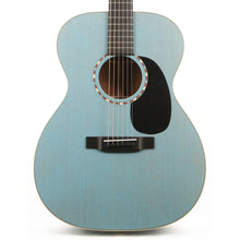 Martin Custom Shop Style 17 000 Satin Sonic Blue