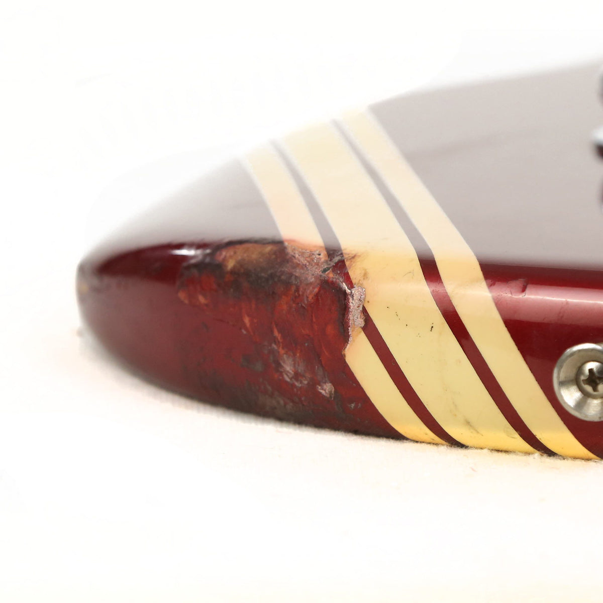 Fender Mustang Candy Apple Red with Competition Stripe 1971 — 9