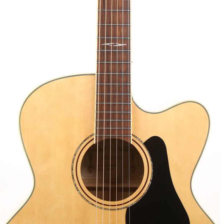 Alvarez Artist Series AJ80 Jumbo Acoustic-Electric Natural 2018