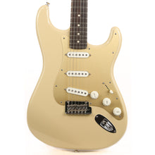 Fender American Professional Stratocaster Limited Edition Rosewood Neck Desert Sand